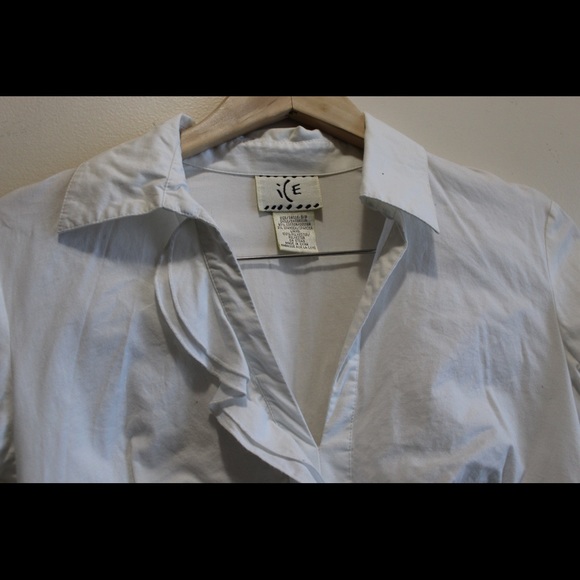 🌟3/$20 White Ice Collared Blouse - Picture 4 of 7
